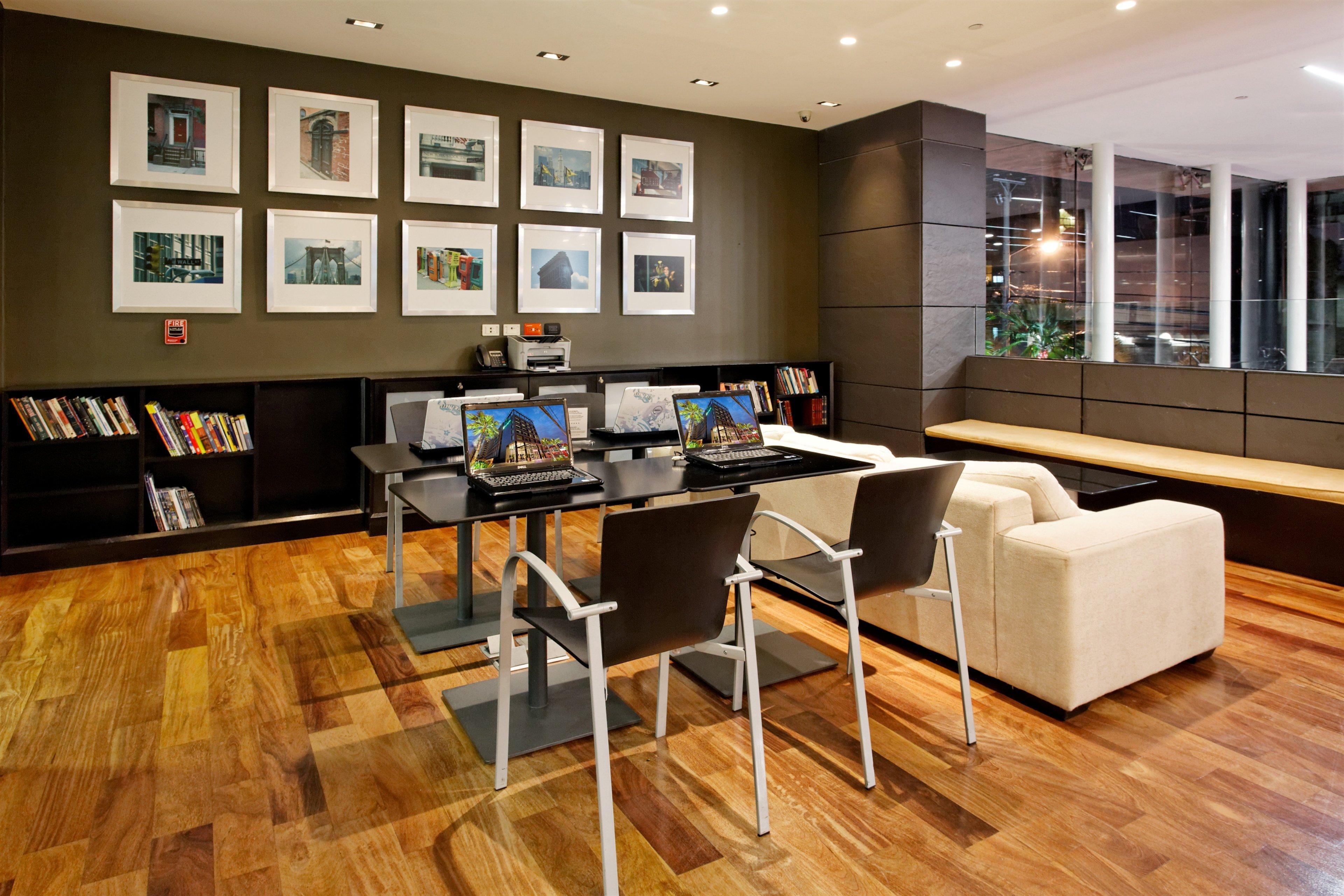 Holiday Inn Santo Domingo Hotel&Suites, an IHG Hotel Esterno foto Office interior