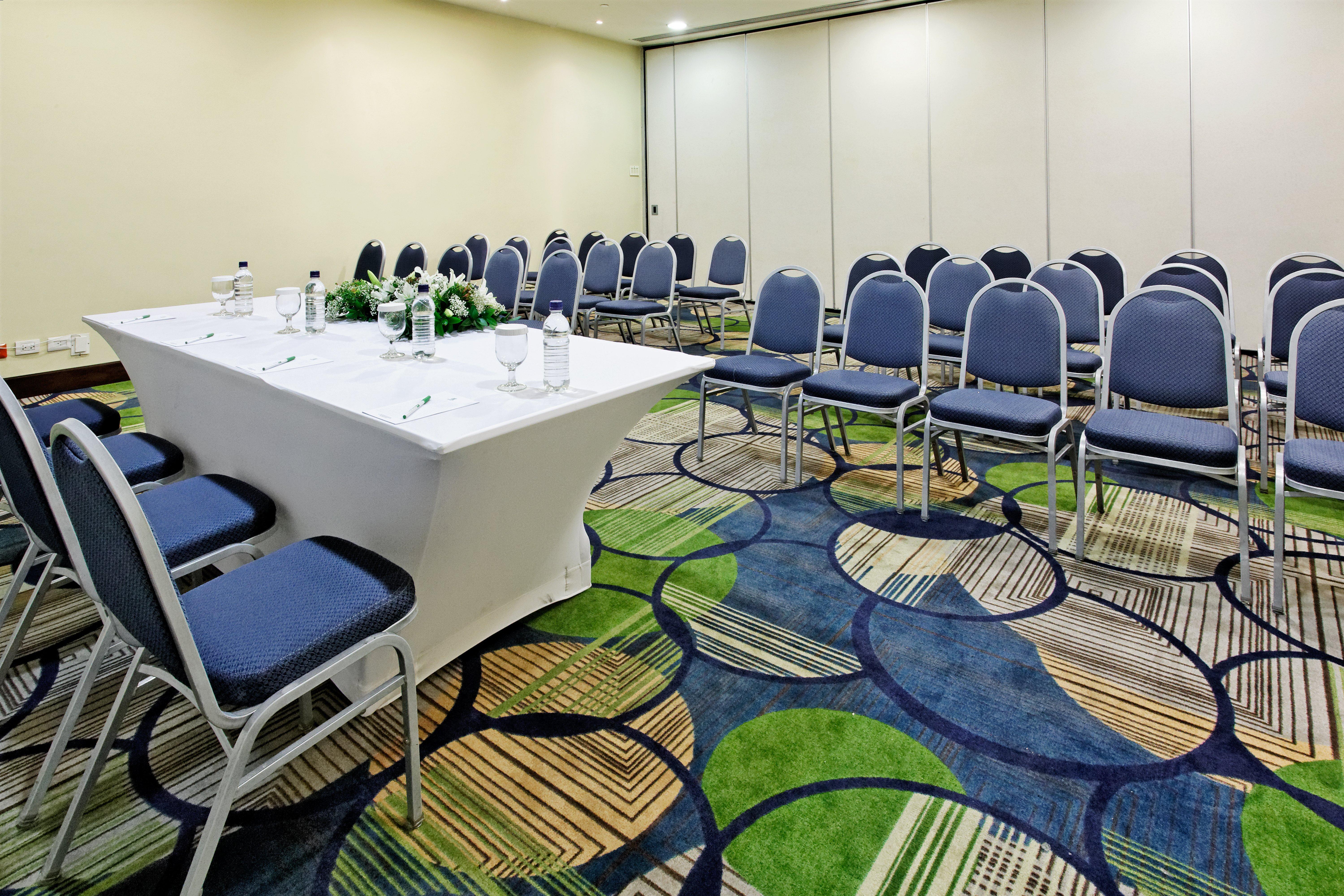 Holiday Inn Santo Domingo Hotel&Suites, an IHG Hotel Esterno foto Meeting room