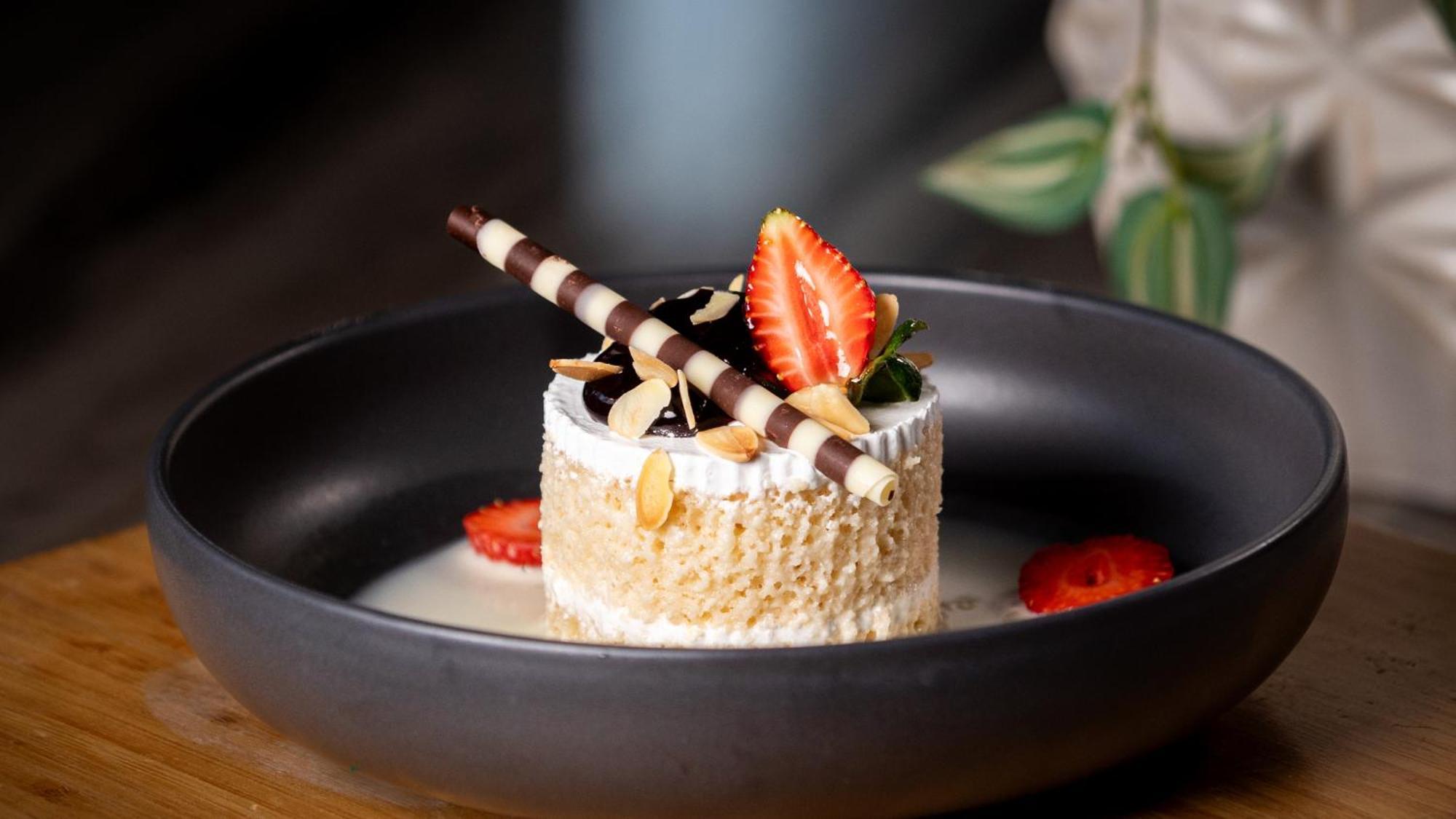 Holiday Inn Santo Domingo Hotel&Suites, an IHG Hotel Esterno foto A dessert