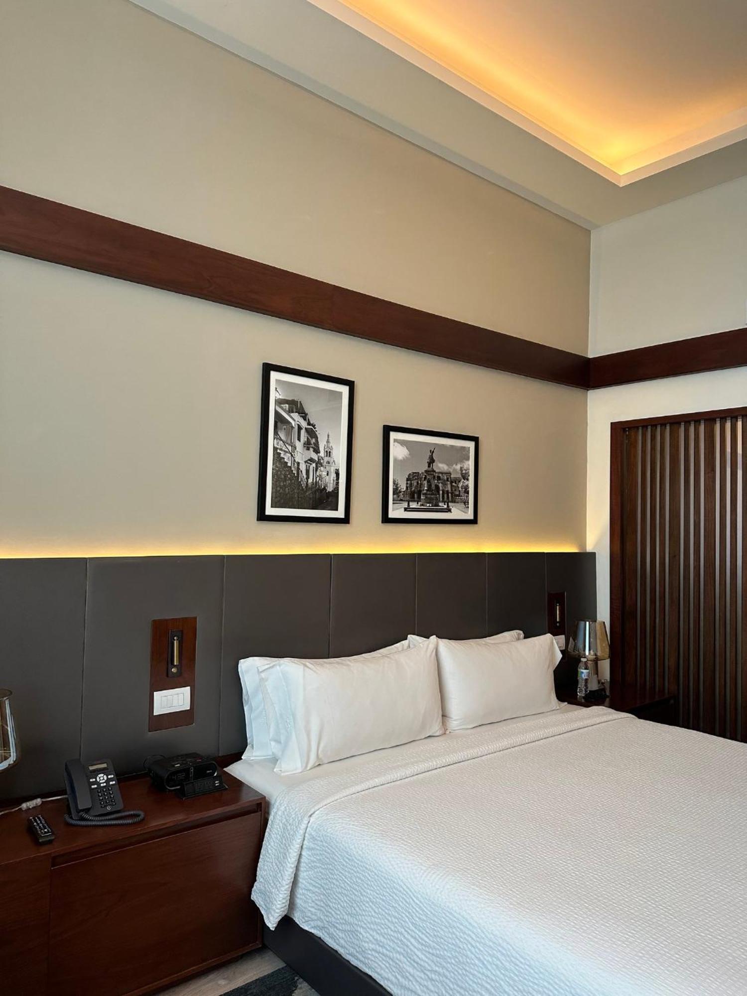 Holiday Inn Santo Domingo Hotel&Suites, an IHG Hotel Esterno foto A room at the hotel